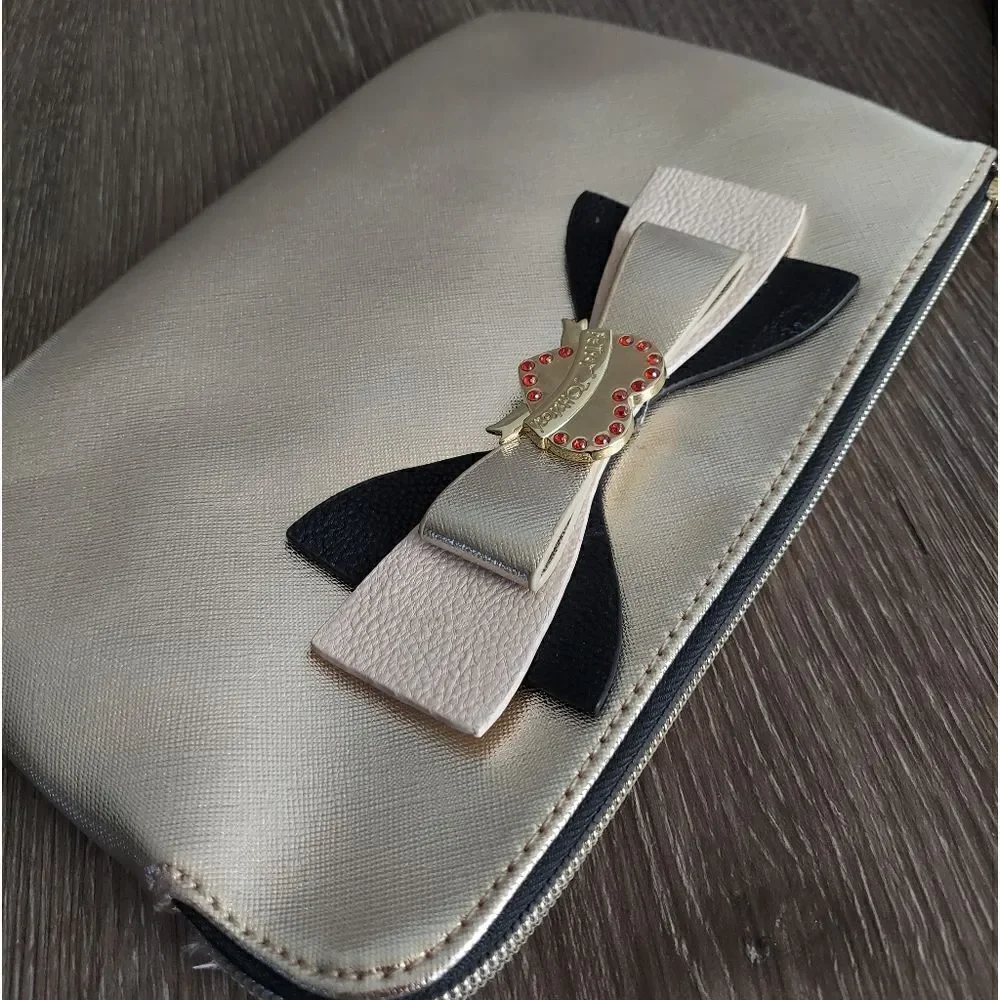 NEW BETSEY JOHNSON Saffiano Metallic Wristlet Bag Pouch Gold